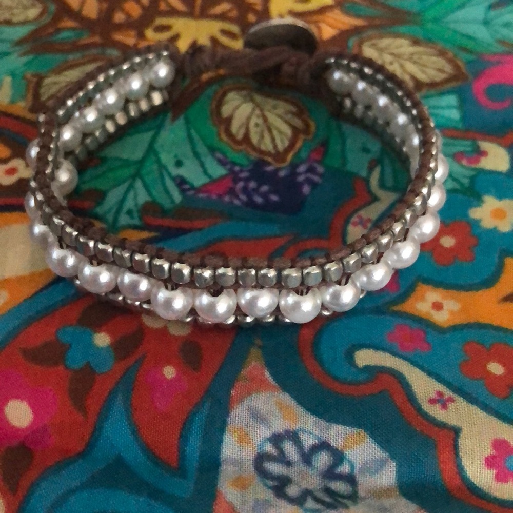Lucky brand leather and pearl bracelet
